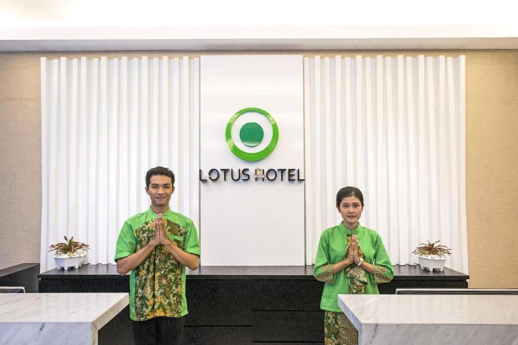 Lotus Hotel Subang Exterior photo