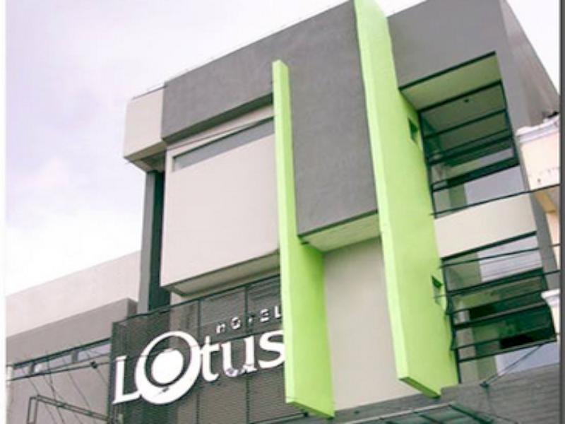 Lotus Hotel Subang Exterior photo