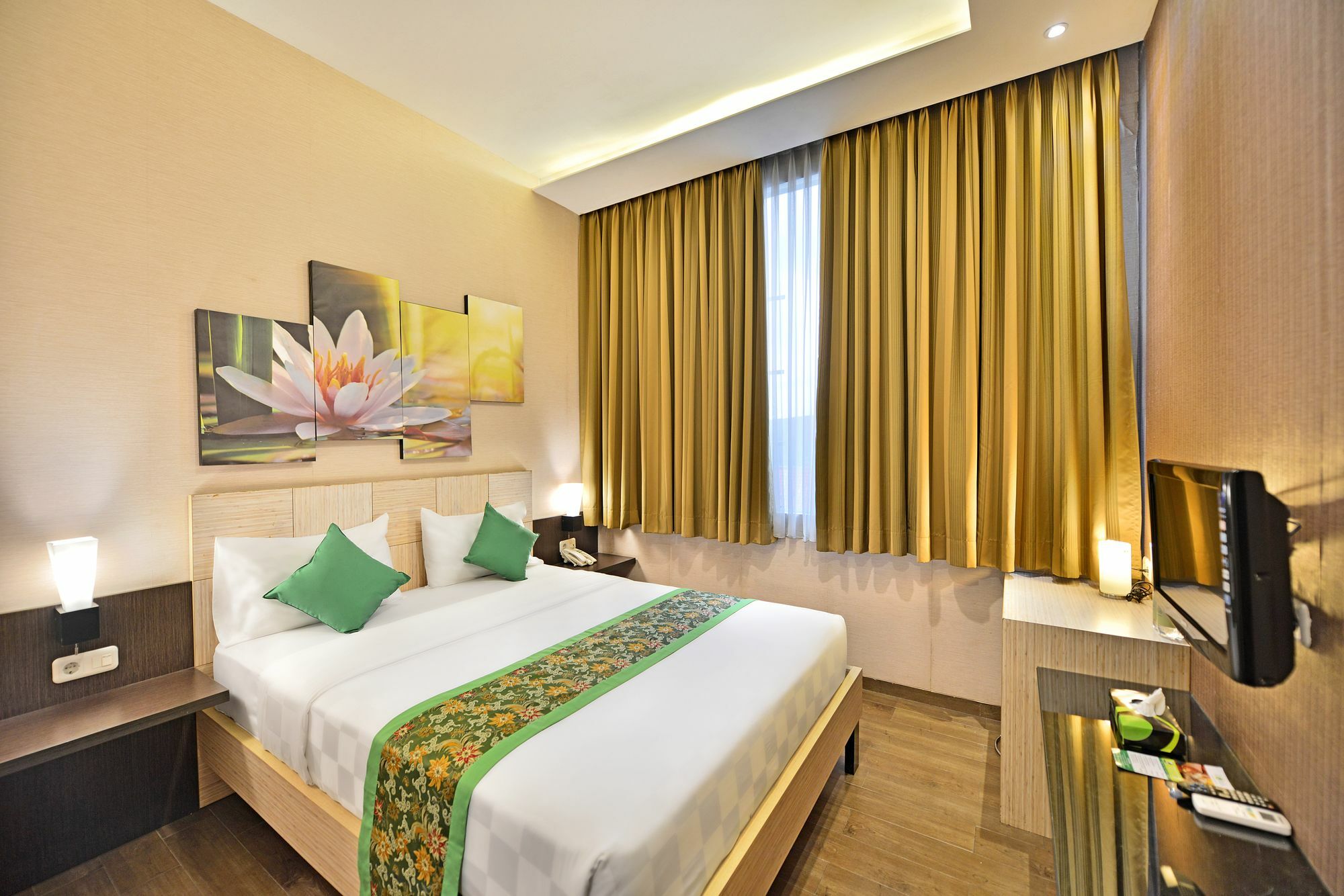 Lotus Hotel Subang Exterior photo